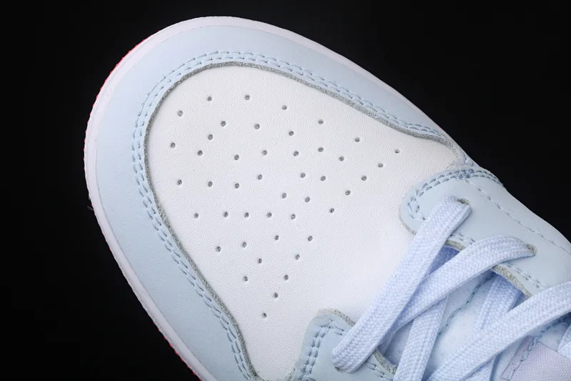 All categories Air Jordan Jordan series basketball shoes Air Jordan 1 Mid Air Jordan 1 Mid AJ1 Joe 1 snowflake ice blue color mid-top basketball shoes 555112-400